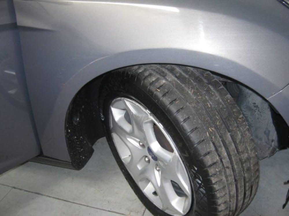 Ford Focus Station Wagon usata a Fermo (17)