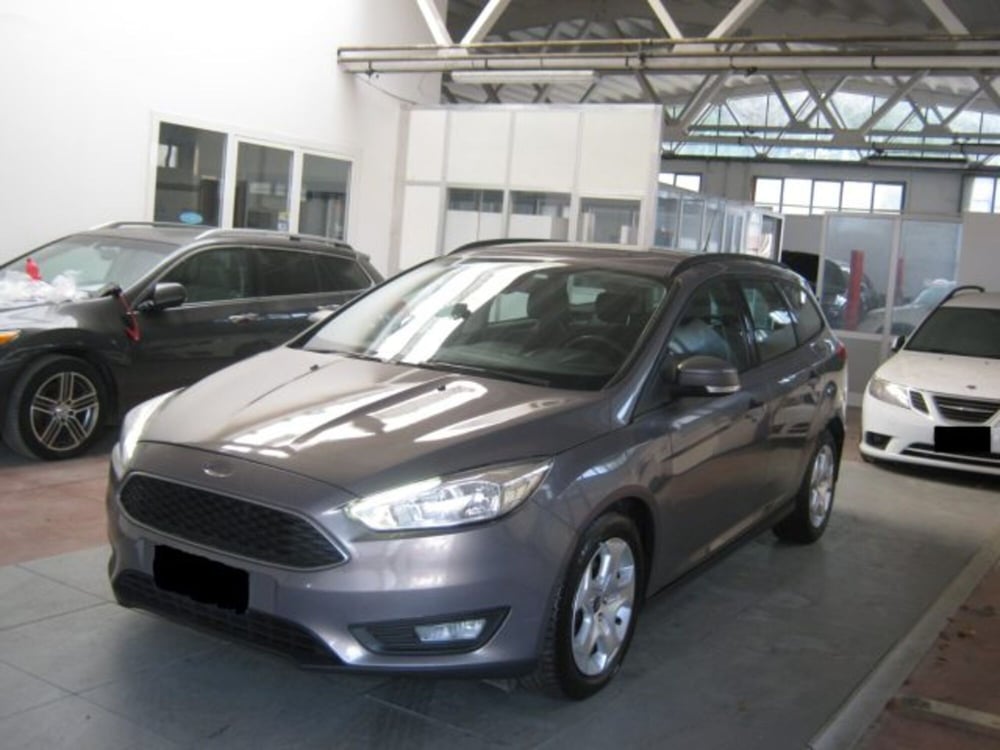 Ford Focus Station Wagon usata a Fermo (3)