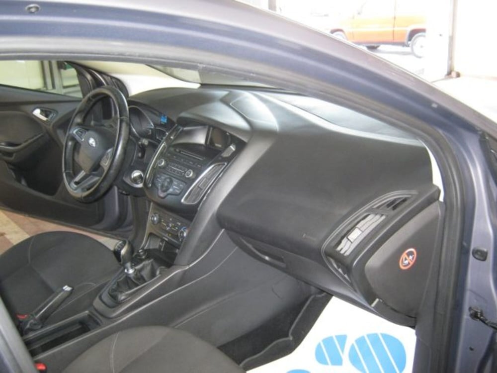 Ford Focus Station Wagon usata a Fermo (6)