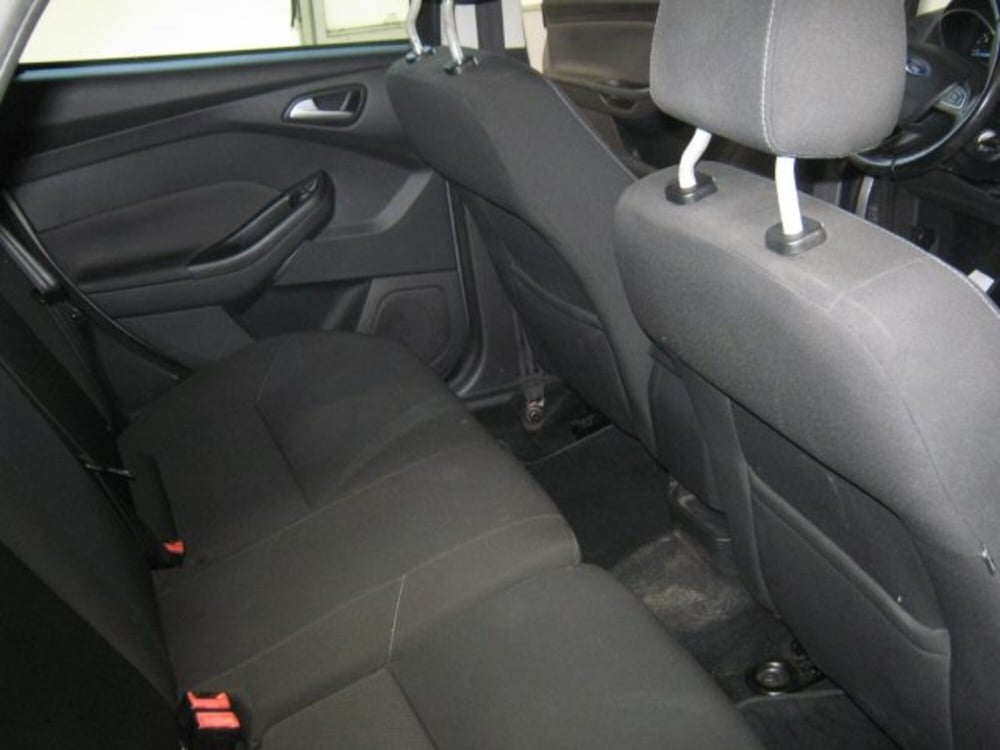 Ford Focus Station Wagon usata a Fermo (8)