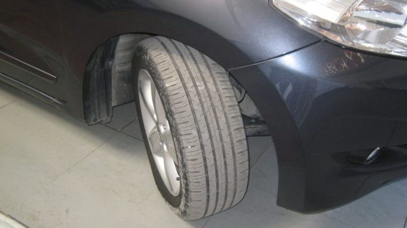 Honda FR-V usata a Fermo (15)