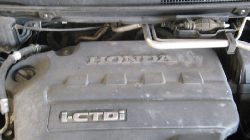 Honda FR-V usata a Fermo (17)