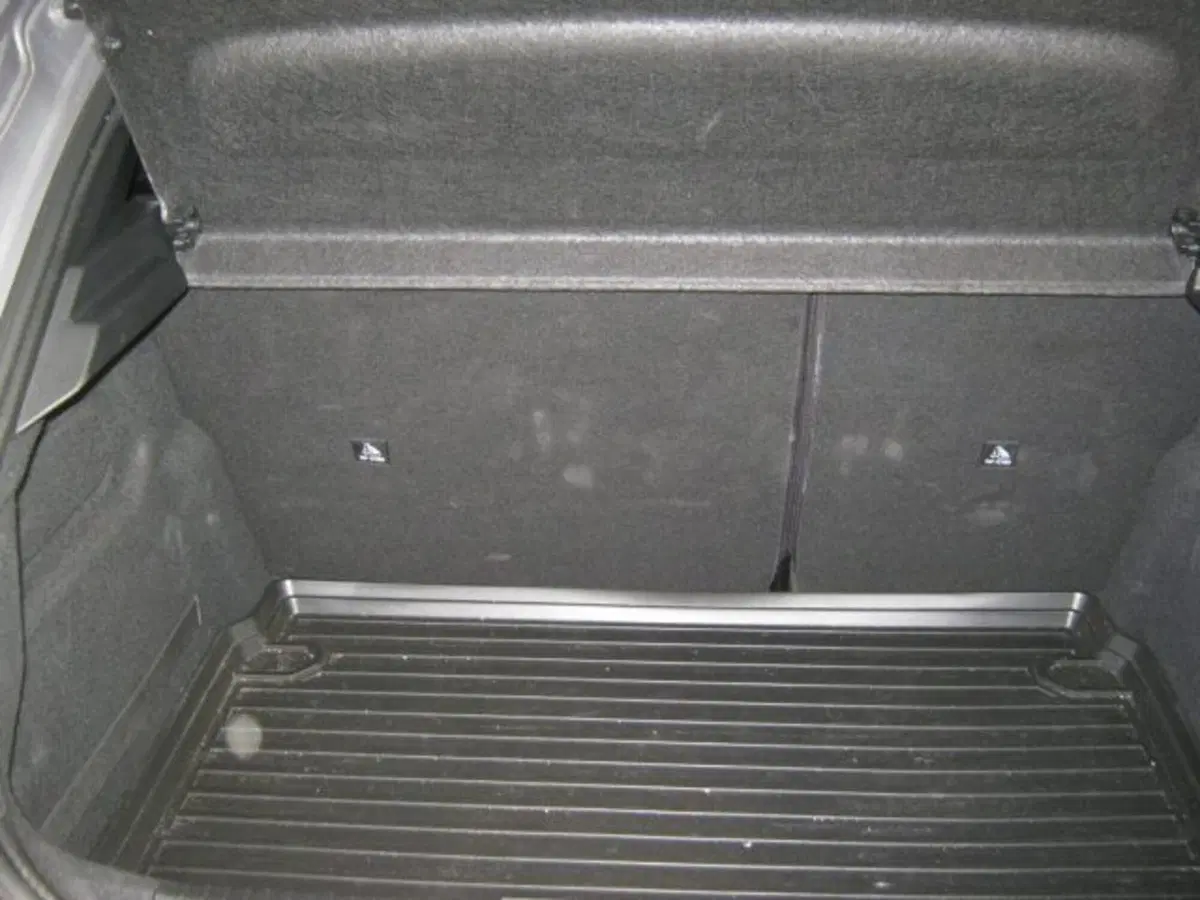 Peugeot 208 usata a Fermo (15)