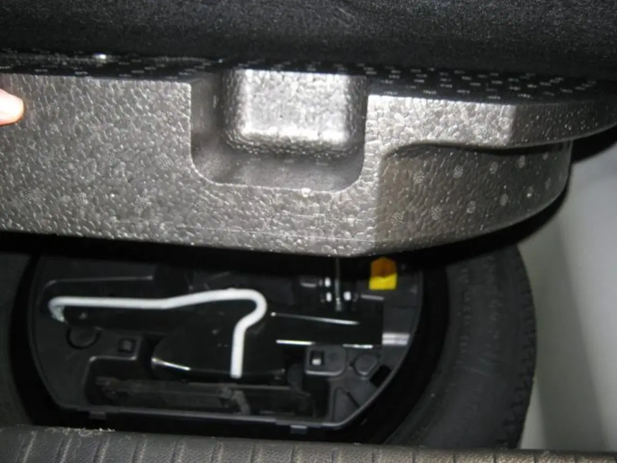 Peugeot 208 usata a Fermo (16)