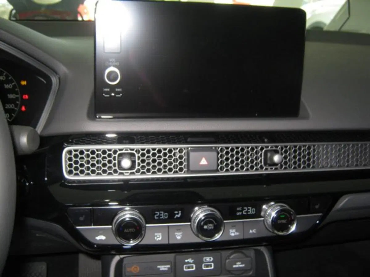 Honda Civic nuova a Fermo (12)