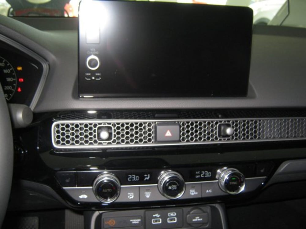 Honda Civic nuova a Fermo (12)