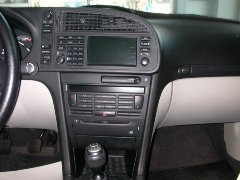 Saab 9-3 Cabrio usata a Fermo (5)