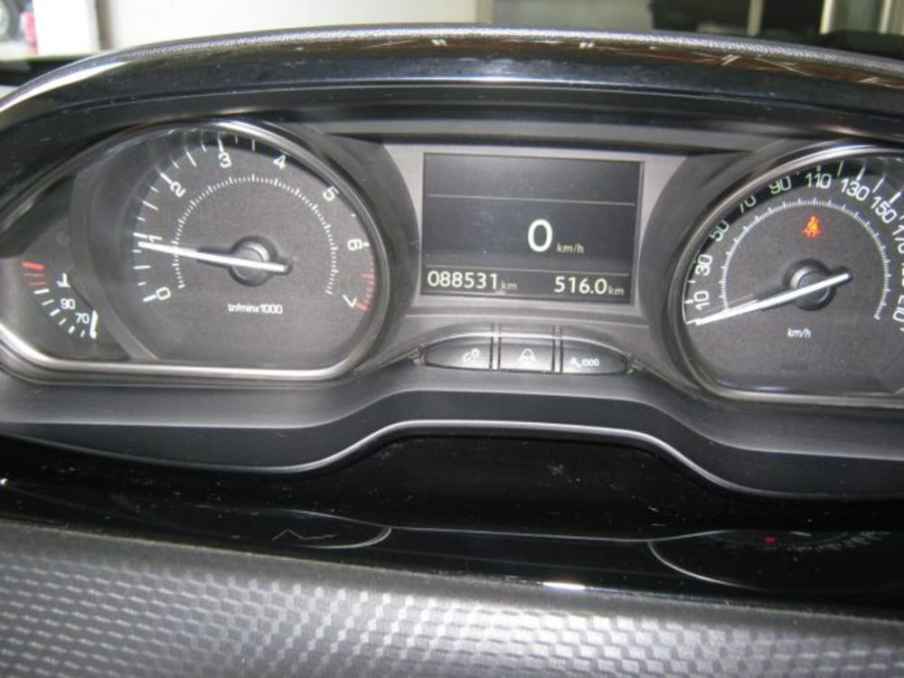 Peugeot 2008 usata a Fermo (11)