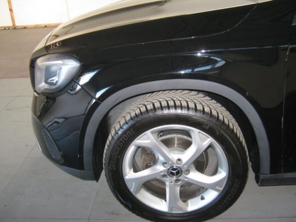 Mercedes-Benz GLA SUV usata a Fermo (13)