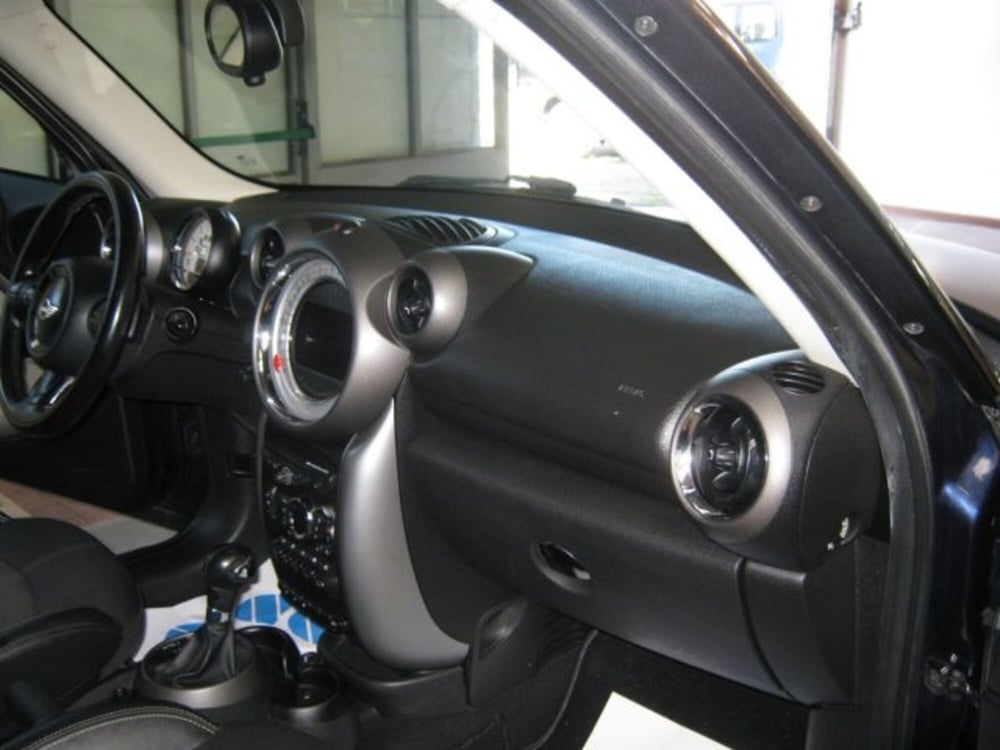 MINI Mini Countryman usata a Fermo (6)