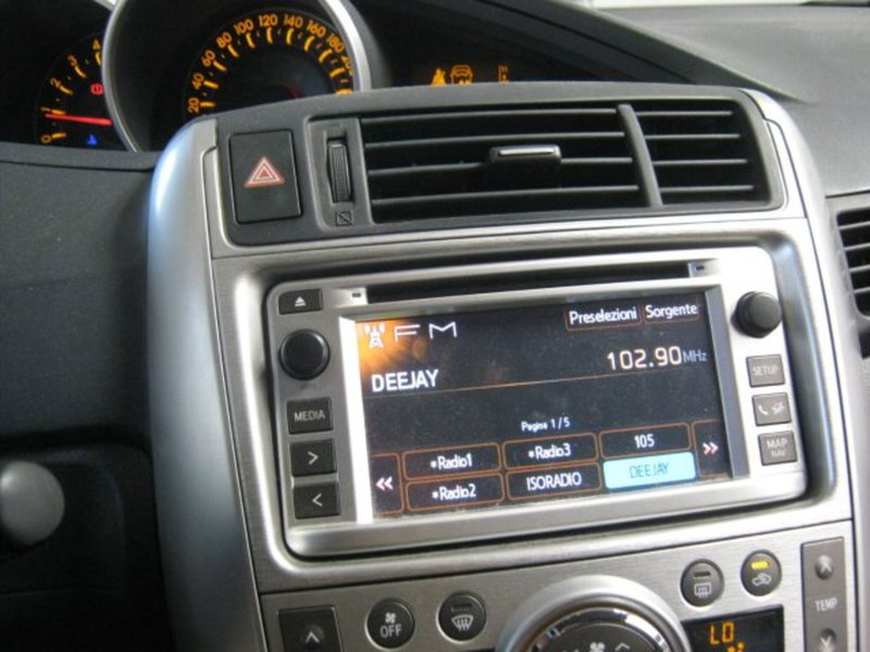 Toyota Verso usata a Fermo (10)