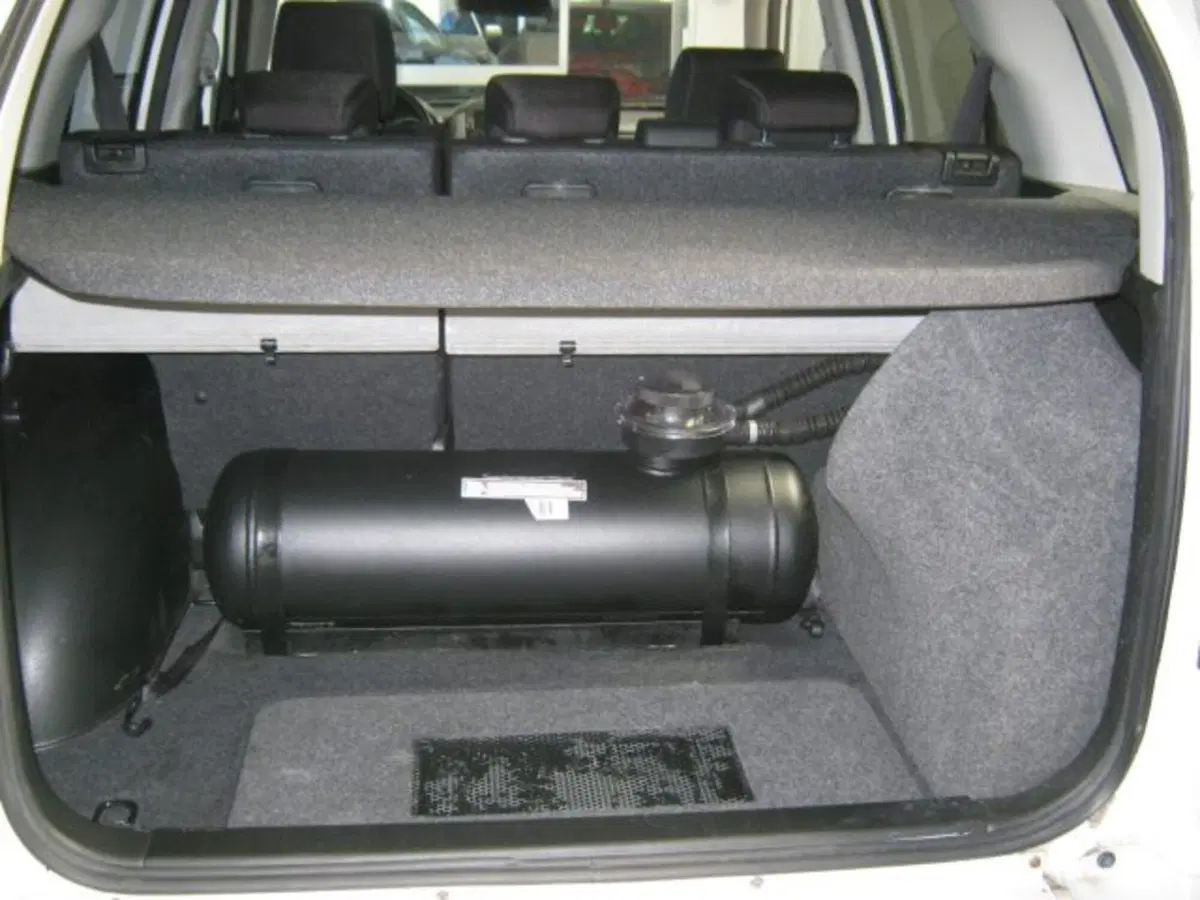 Suzuki Grand Vitara usata a Fermo (9)