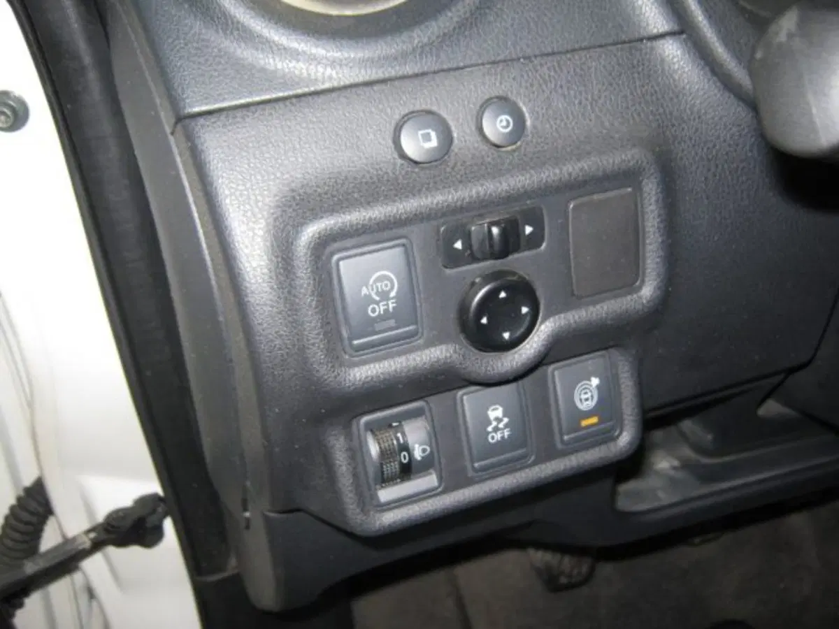 Nissan Note usata a Fermo (11)