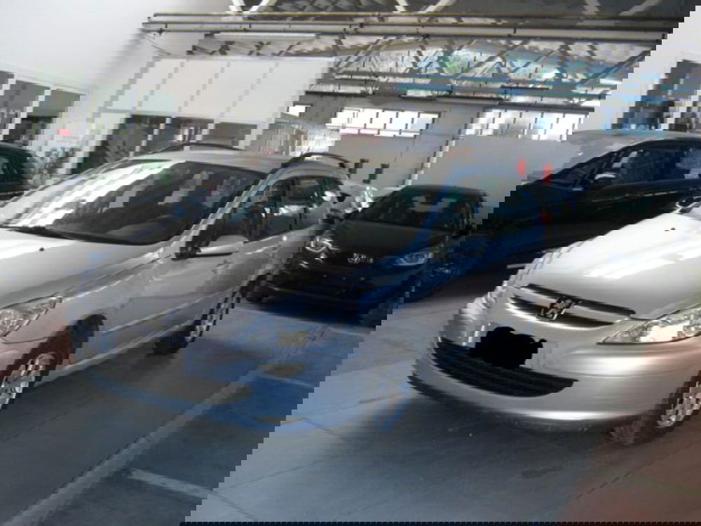 Peugeot 307 SW usata a Fermo (3)