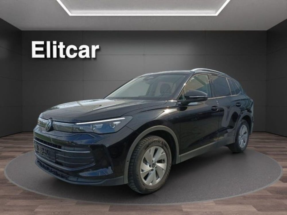 Volkswagen Tiguan usata a Novara