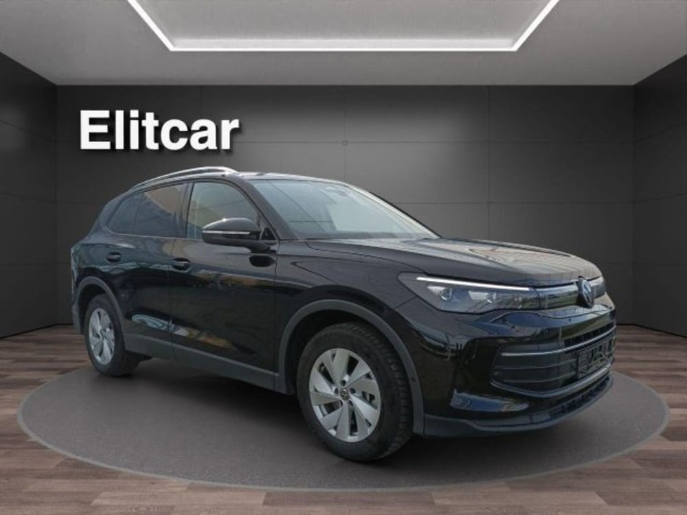 Volkswagen Tiguan usata a Novara (4)