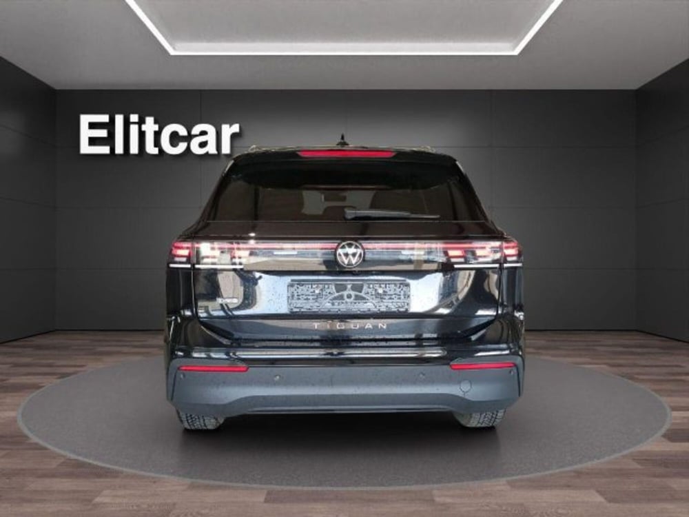 Volkswagen Tiguan usata a Novara (7)