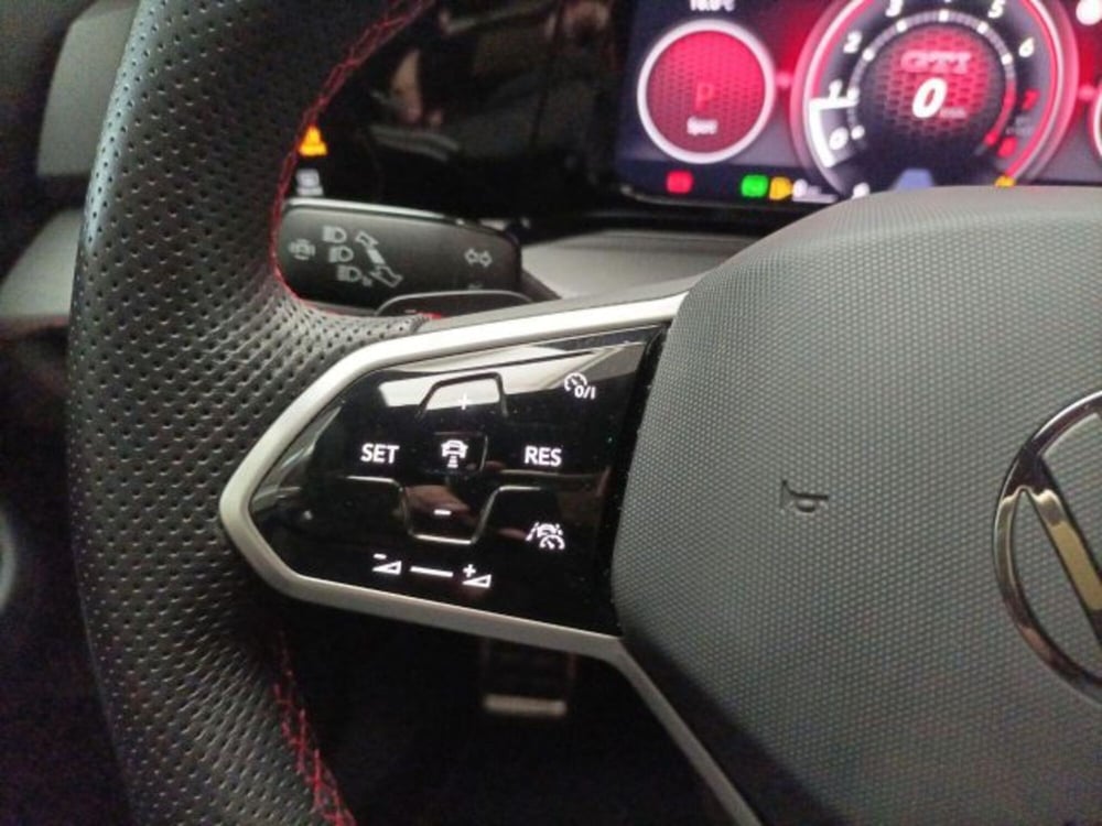 Volkswagen Golf usata a Novara (13)