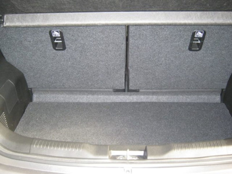 Suzuki Ignis usata a Fermo (13)