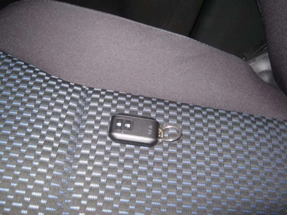 Suzuki Ignis usata a Fermo (18)