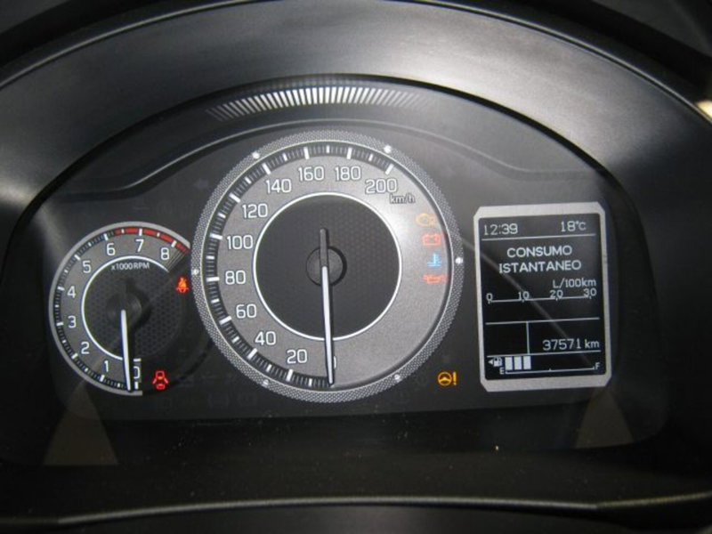 Suzuki Ignis usata a Fermo (19)