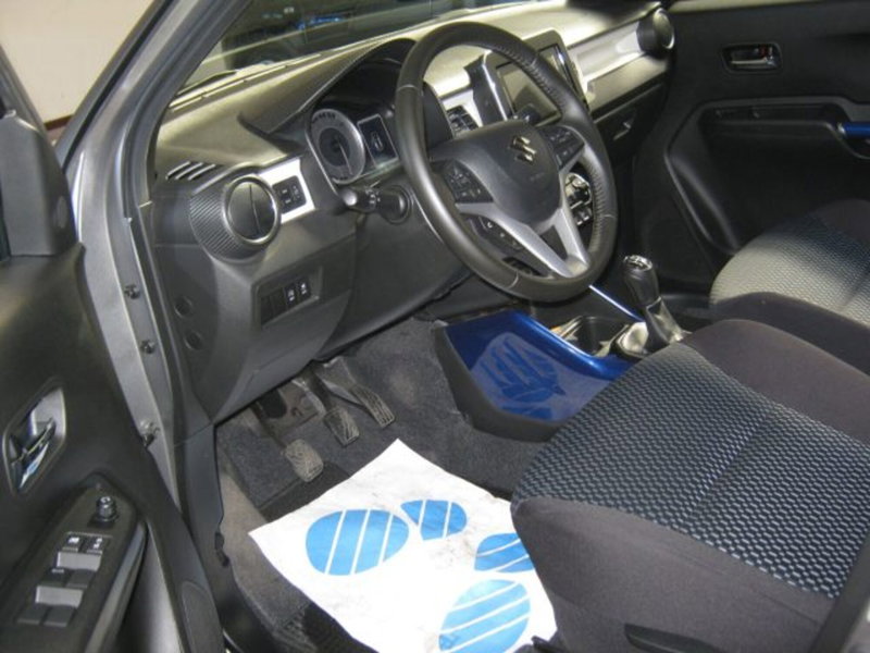 Suzuki Ignis usata a Fermo (5)