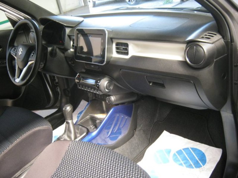 Suzuki Ignis usata a Fermo (6)