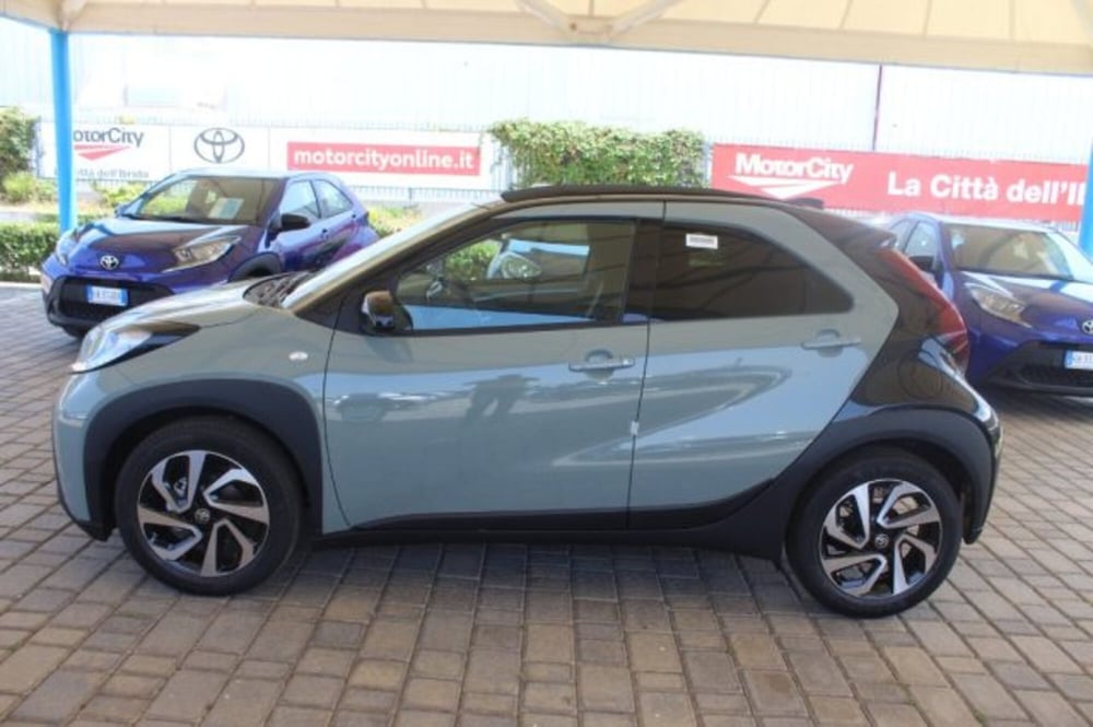 Toyota Aygo X nuova a Roma (2)