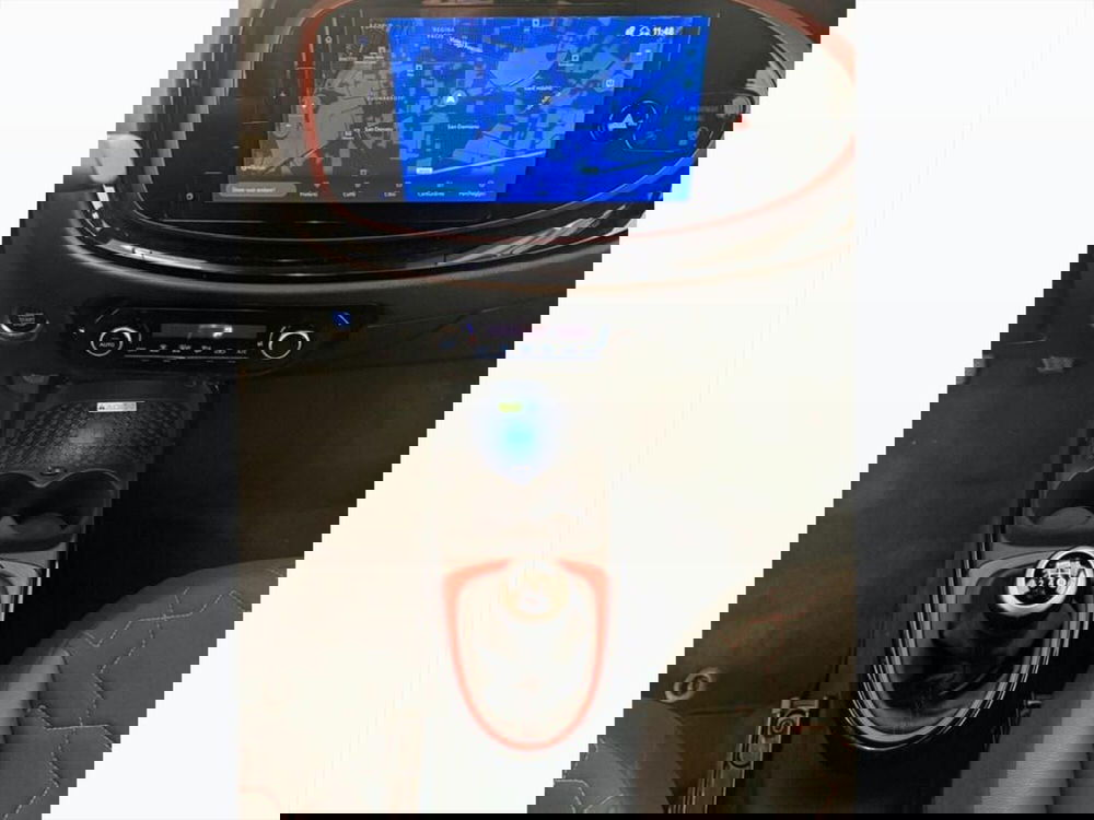 Toyota Aygo X usata a Monza e Brianza (13)