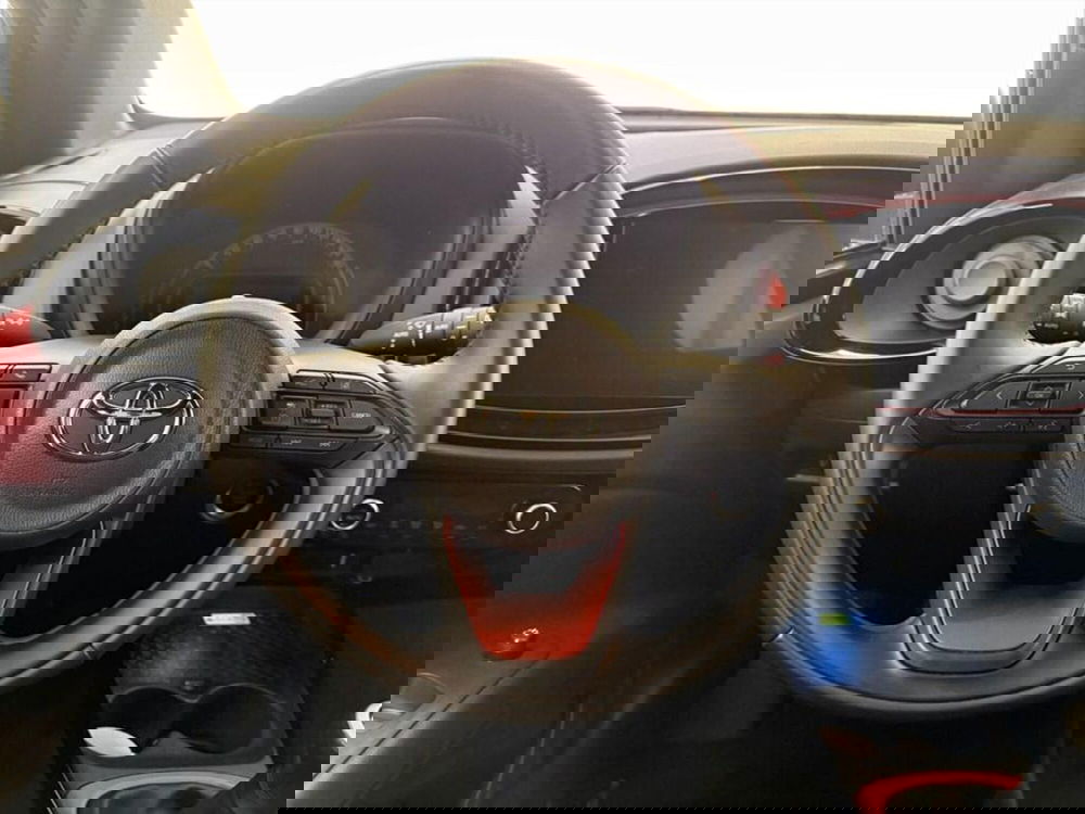 Toyota Aygo X usata a Monza e Brianza (7)