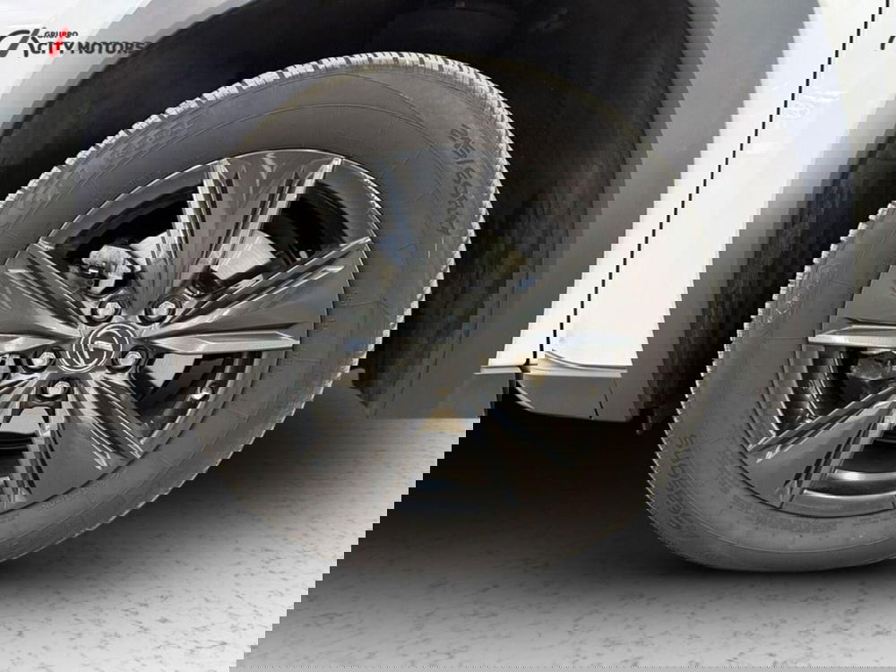 Lexus UX usata a Monza e Brianza (15)