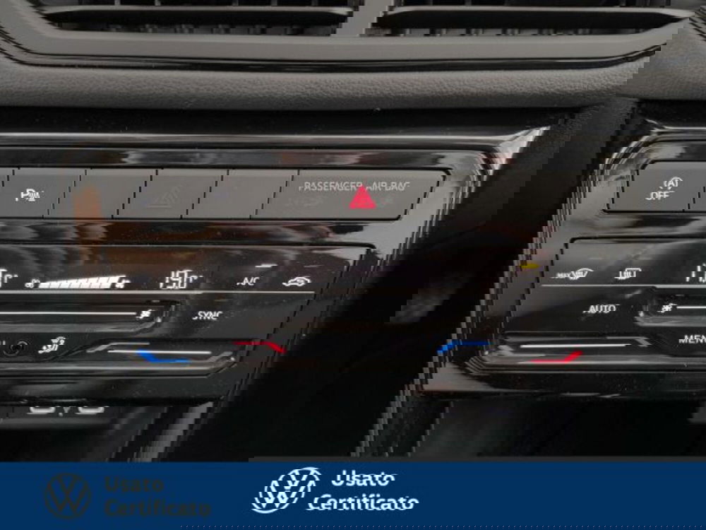 Volkswagen T-Cross nuova a Vicenza (16)