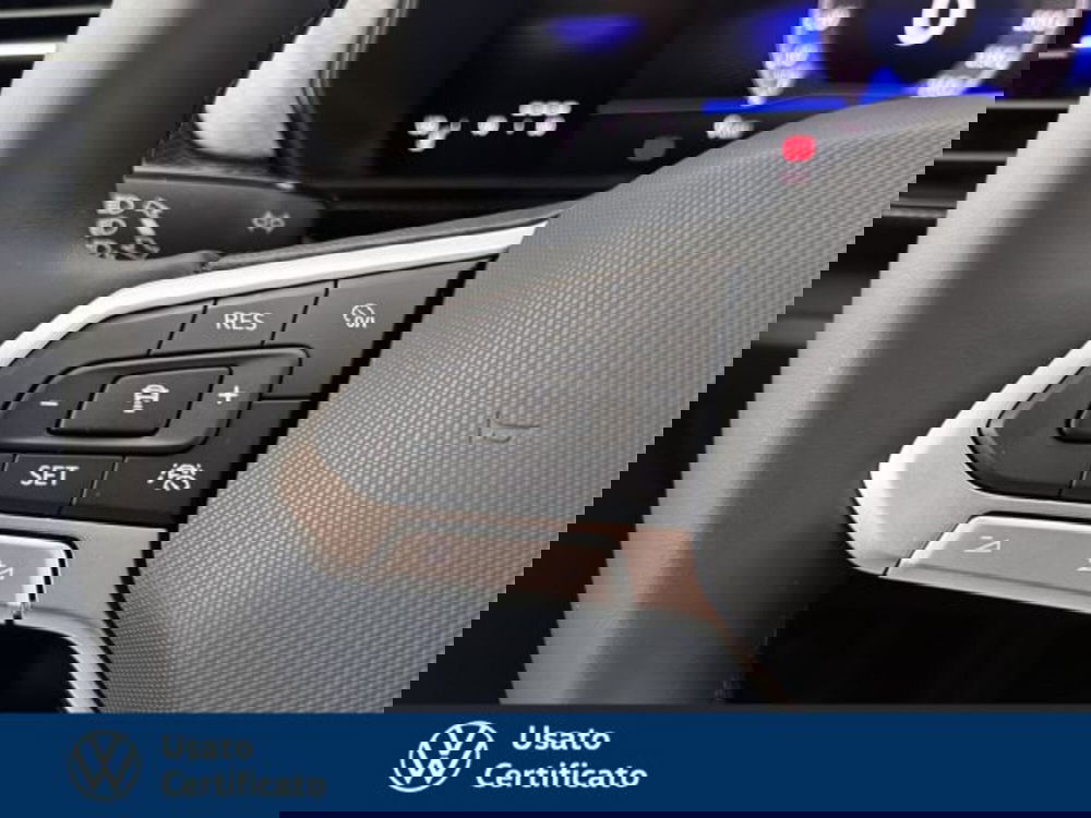 Volkswagen T-Cross nuova a Vicenza (18)