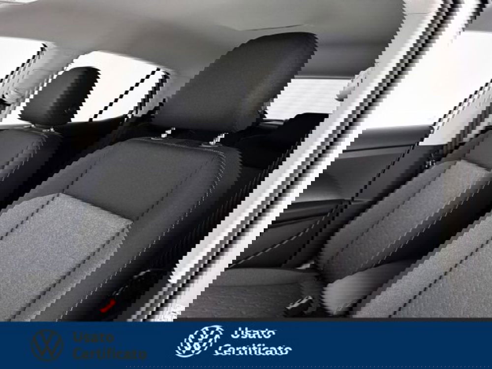 Volkswagen T-Cross nuova a Vicenza (8)