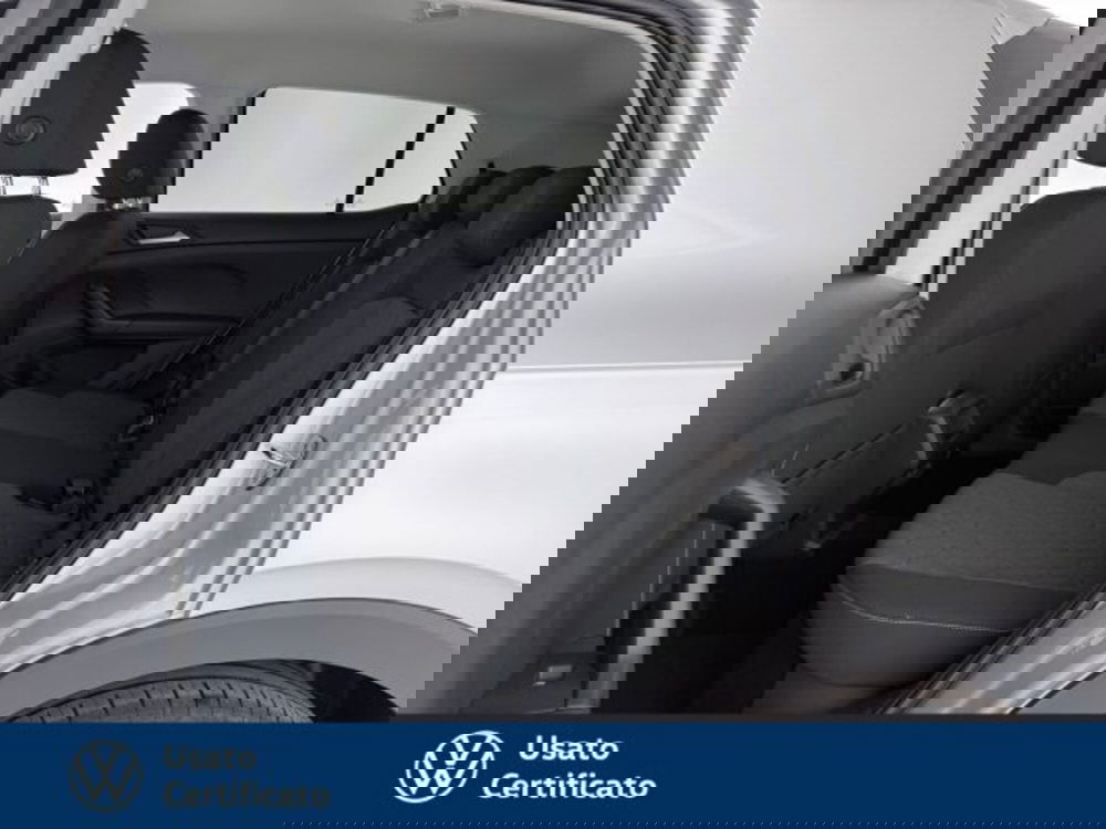 Volkswagen T-Cross nuova a Vicenza (9)