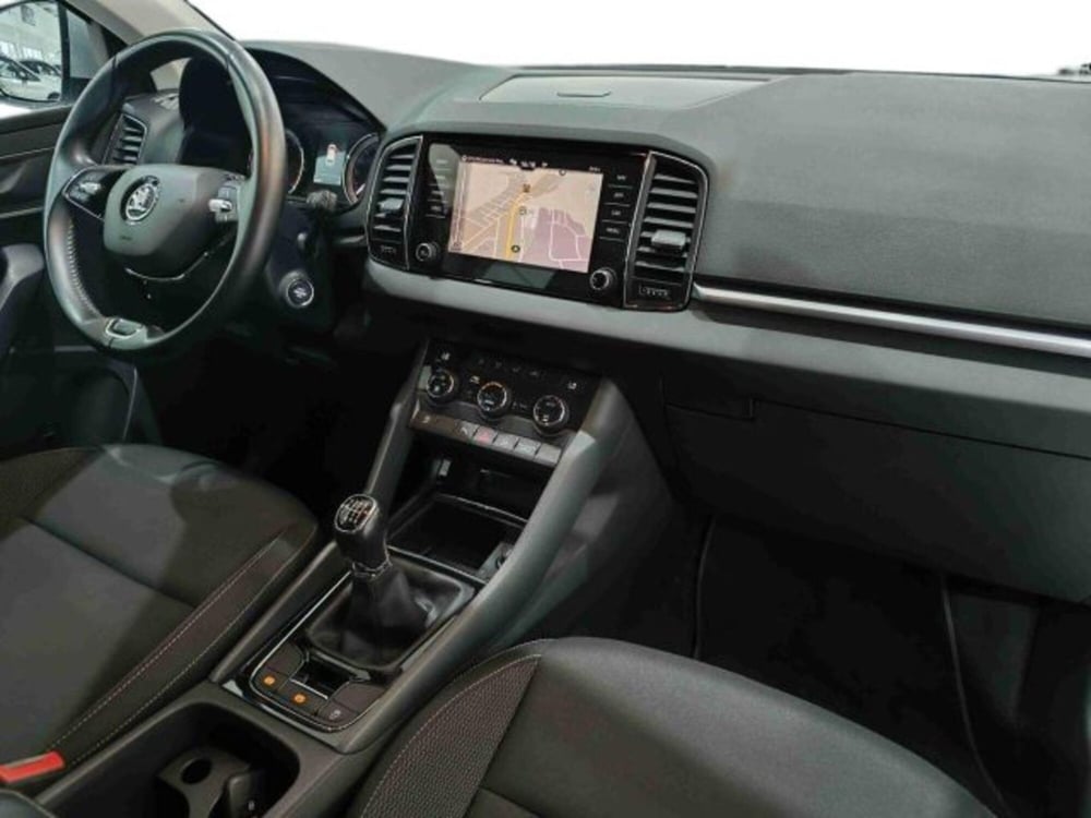 Skoda Karoq usata a Catania (9)