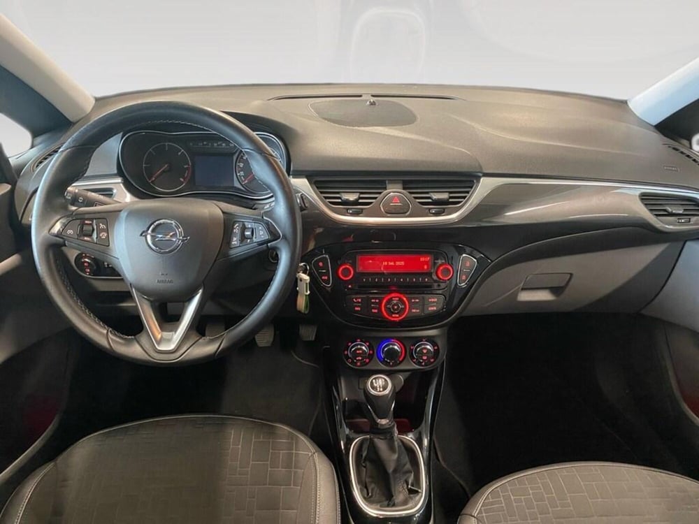 Opel Corsa usata a Torino (5)