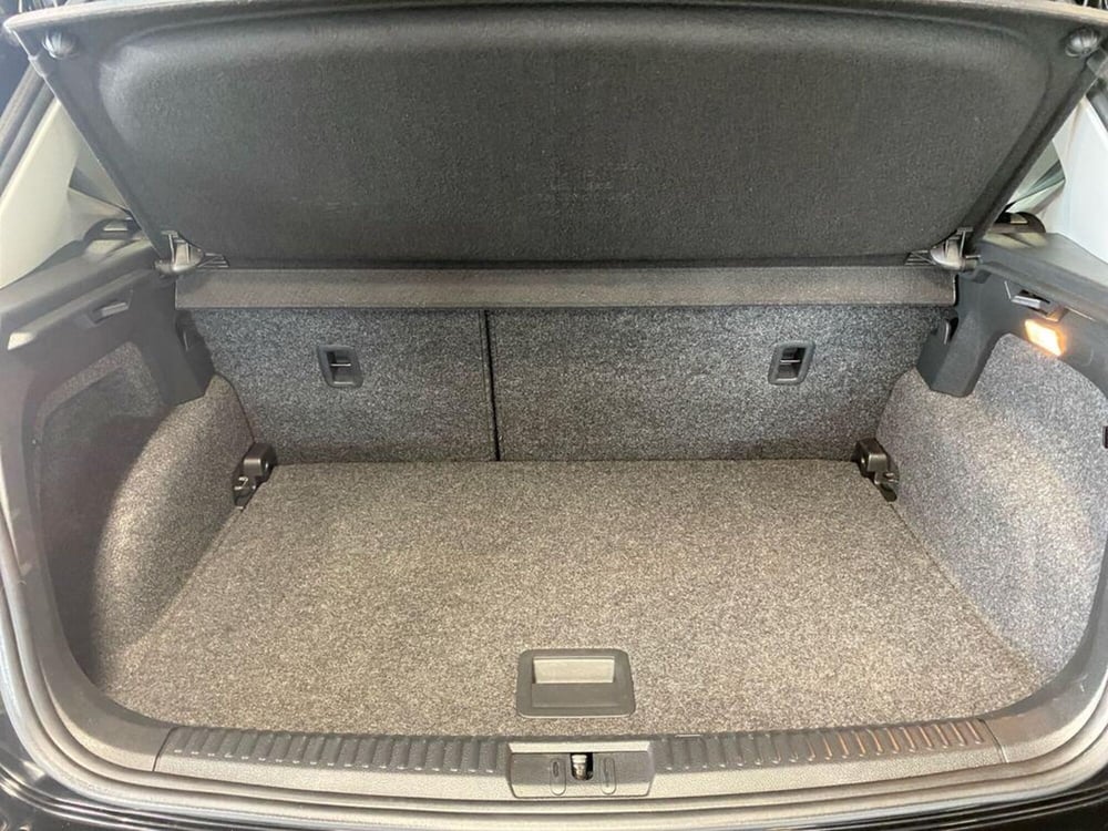 Volkswagen Polo usata a Torino (7)