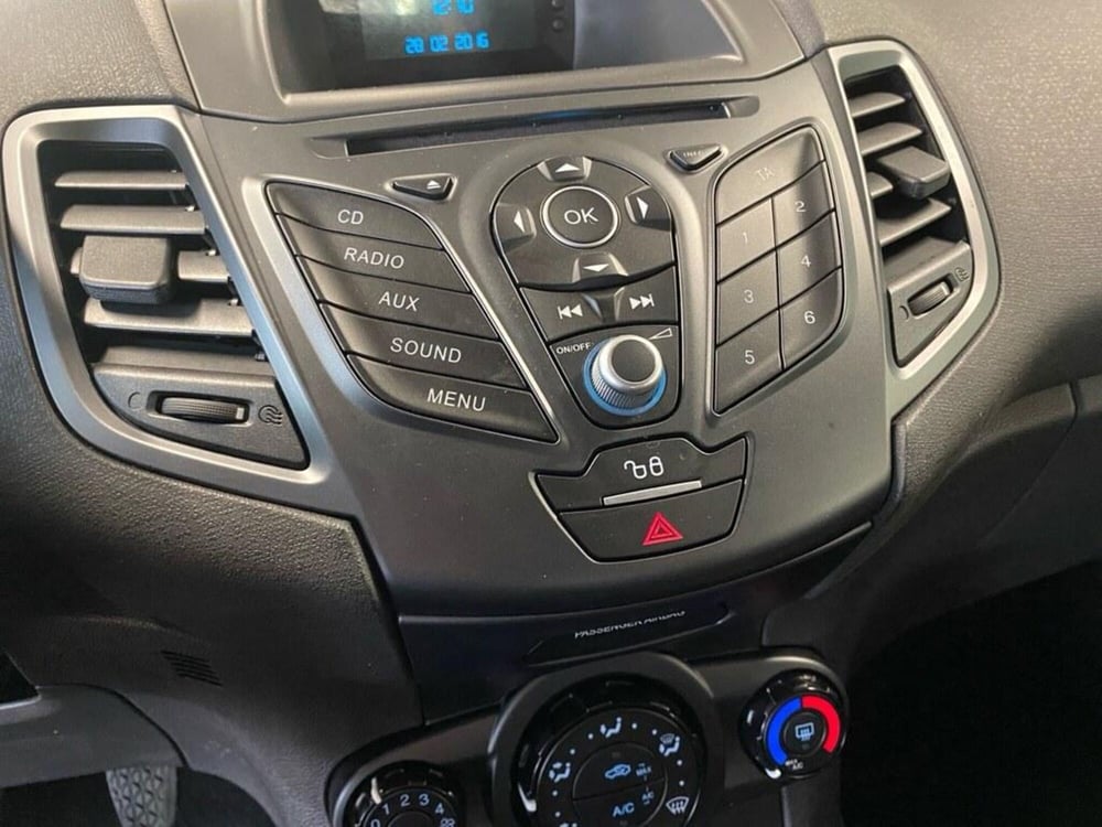 Ford Fiesta usata a Torino (10)