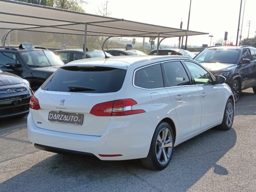 Peugeot 308 SW usata a Brescia (5)