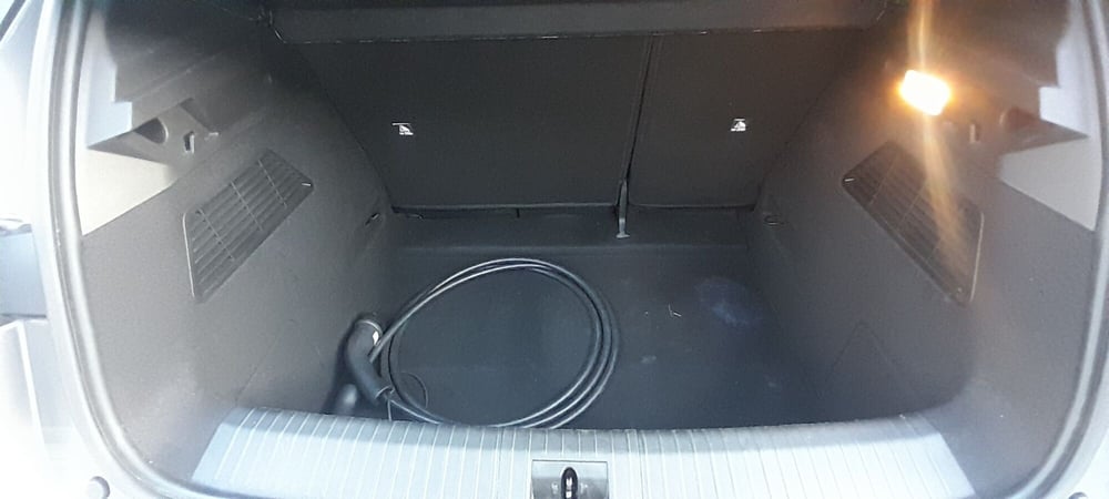Renault Megane E-Tech Electric usata a Cosenza (16)