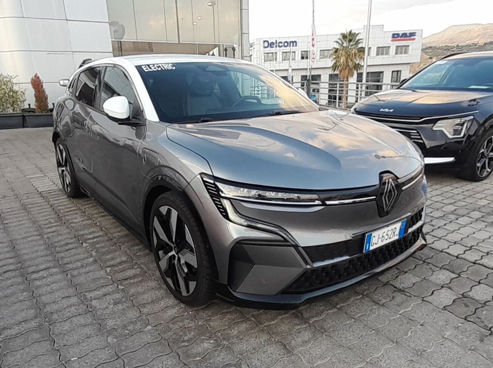 Renault Megane E-Tech Electric usata a Cosenza (3)