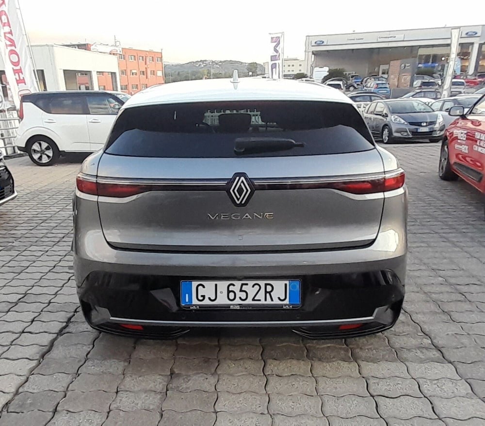 Renault Megane E-Tech Electric usata a Cosenza (6)