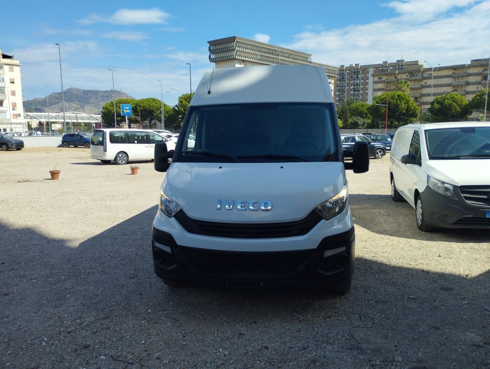 Iveco Daily Telaio usata a Palermo (2)