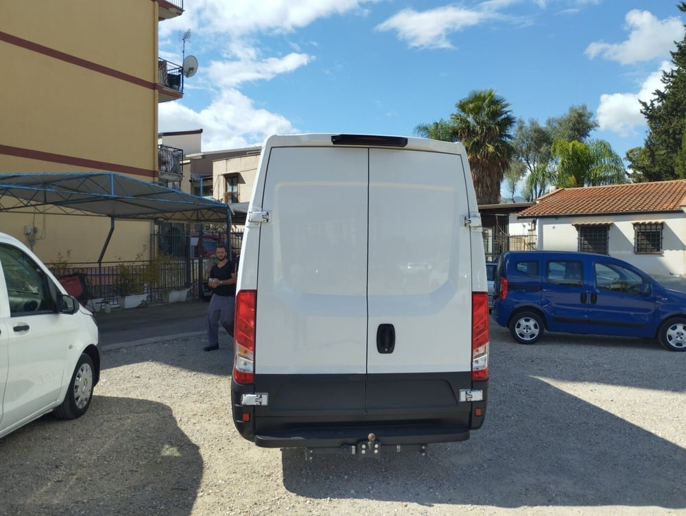 Iveco Daily Telaio usata a Palermo (7)