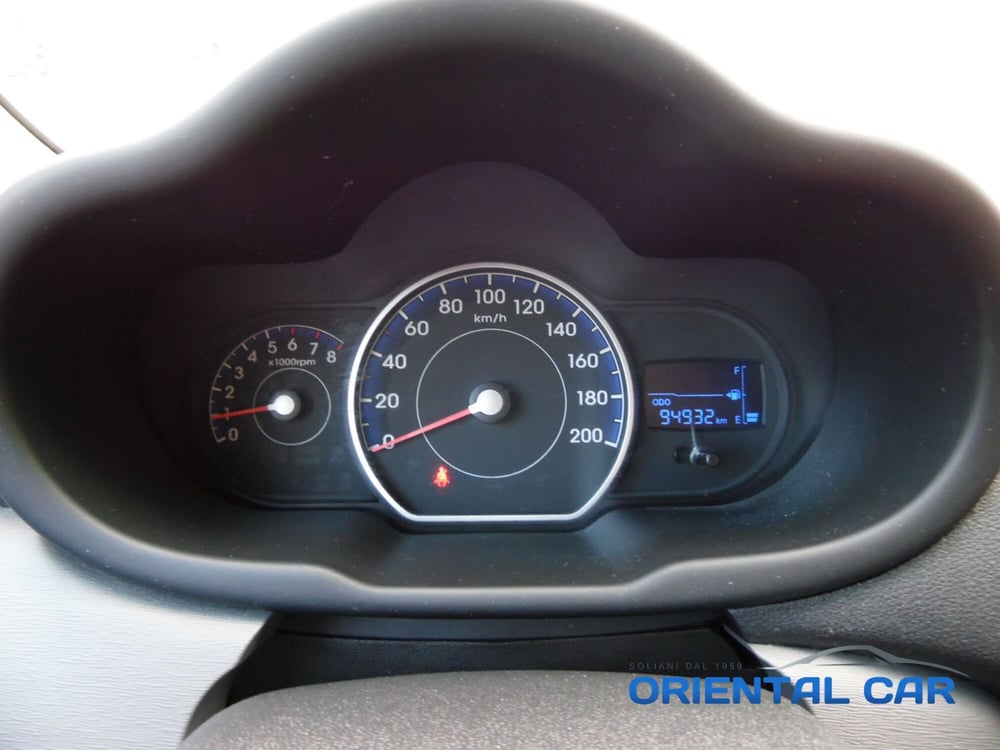 Hyundai i10 usata a La Spezia (11)