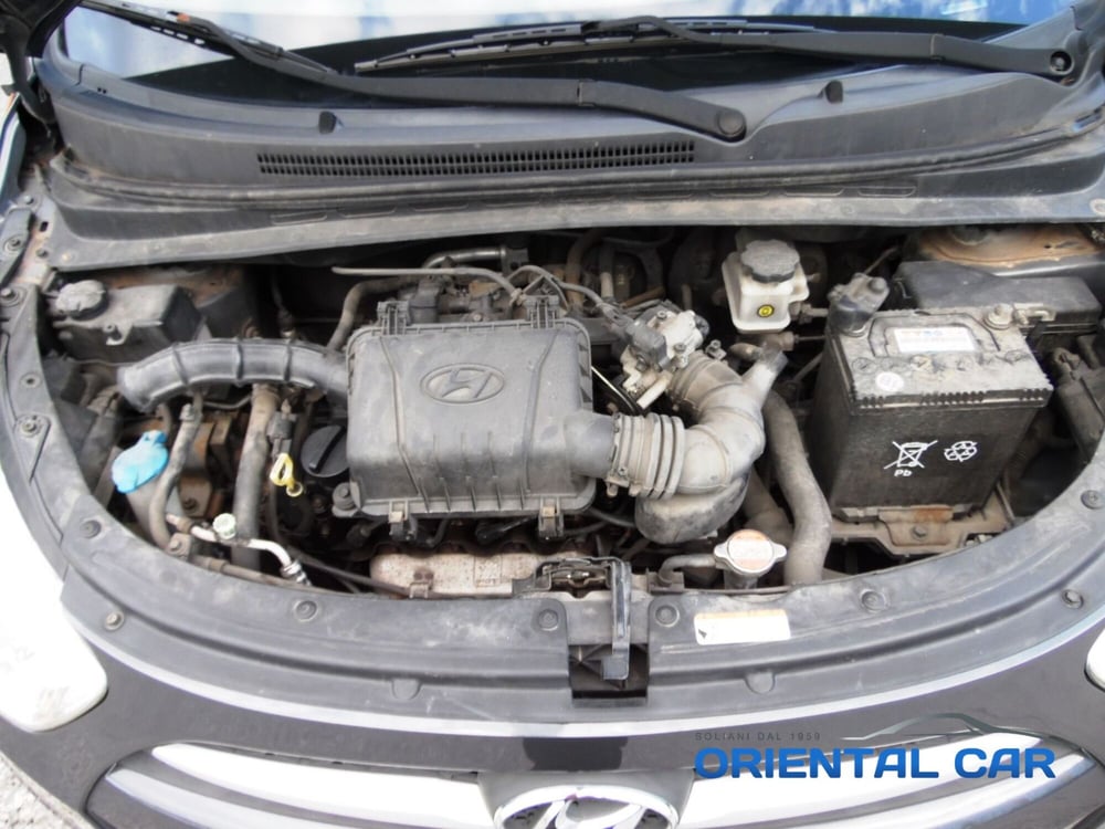 Hyundai i10 usata a La Spezia (15)