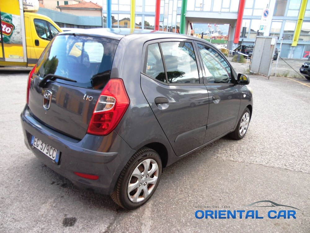 Hyundai i10 usata a La Spezia (17)