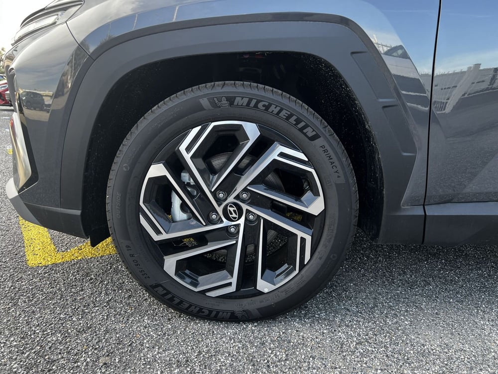 Hyundai Tucson nuova a Vercelli (4)
