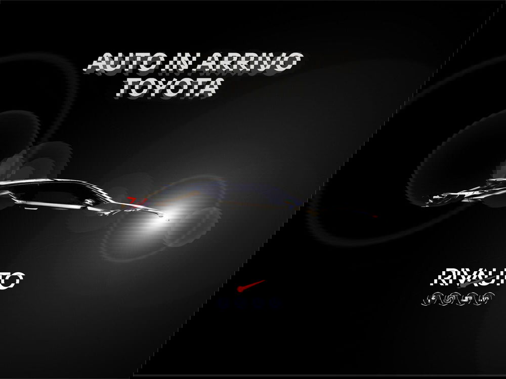 Toyota Aygo X nuova a Como